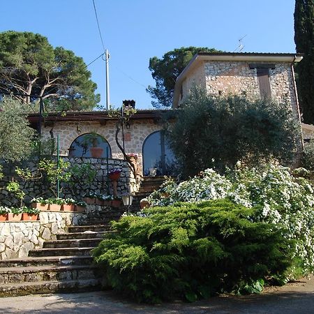 B&B H.M. Sonnino Екстериор снимка
